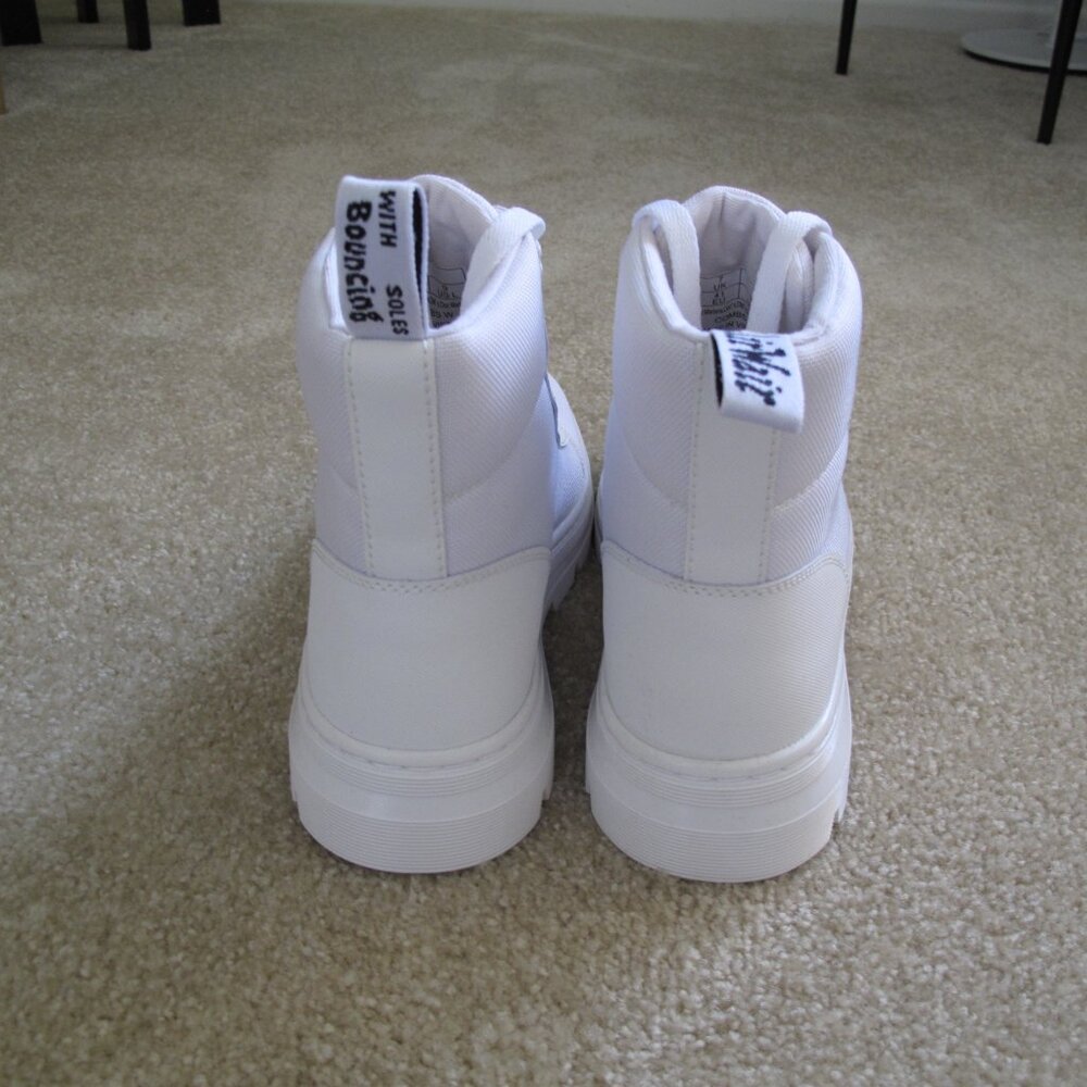 DR. MARTENS Combs White Boots NWT - Picture 5 of 11